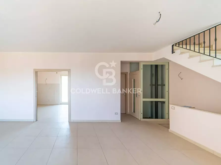 Immagine 8 di Villetta a schiera in vendita  in VIA CARICO 133 a Acireale