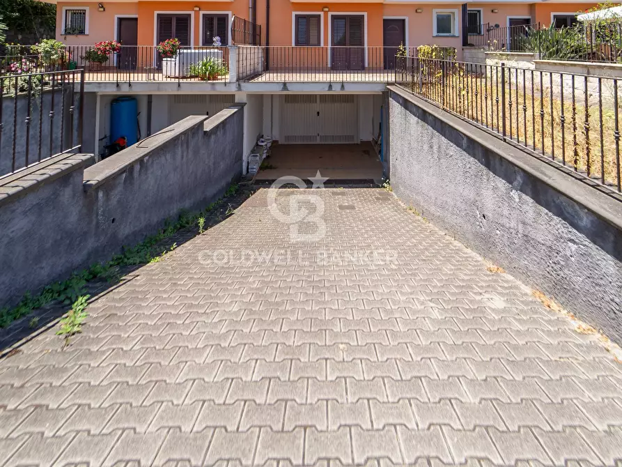 Immagine 40 di Villetta a schiera in vendita  in VIA CARICO 133 a Acireale