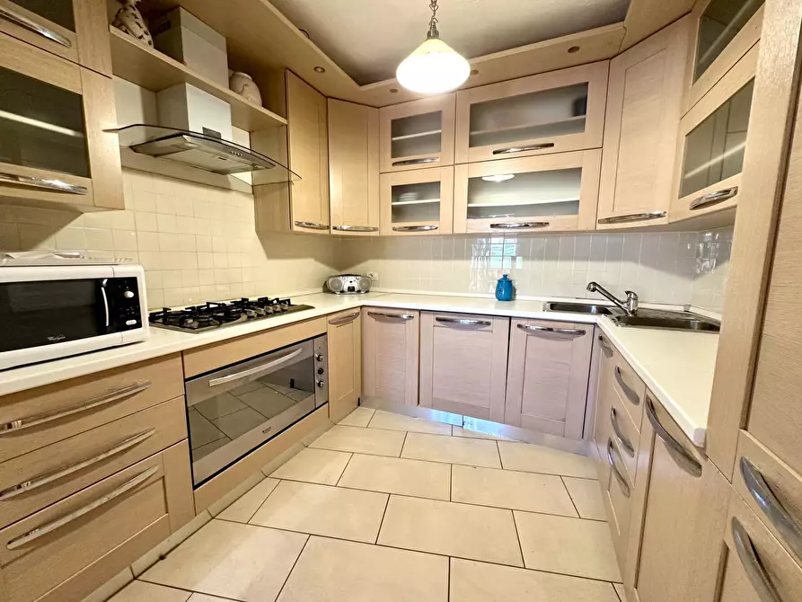 Immagine 8 di Appartamento in vendita  in Cala Romantica a Arzachena