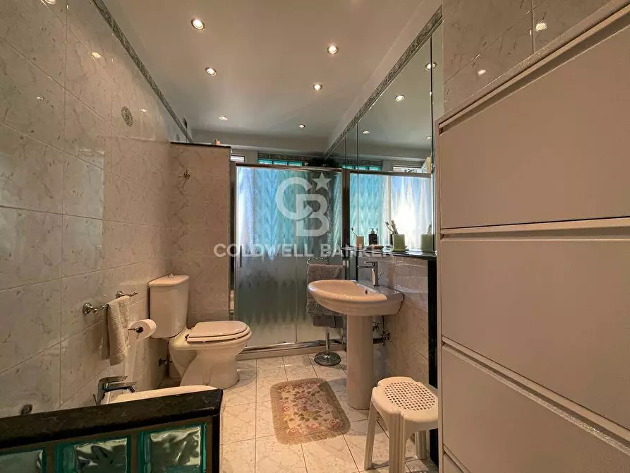 Immagine 21 di Appartamento in vendita  in Viale jonio 146 a Catania