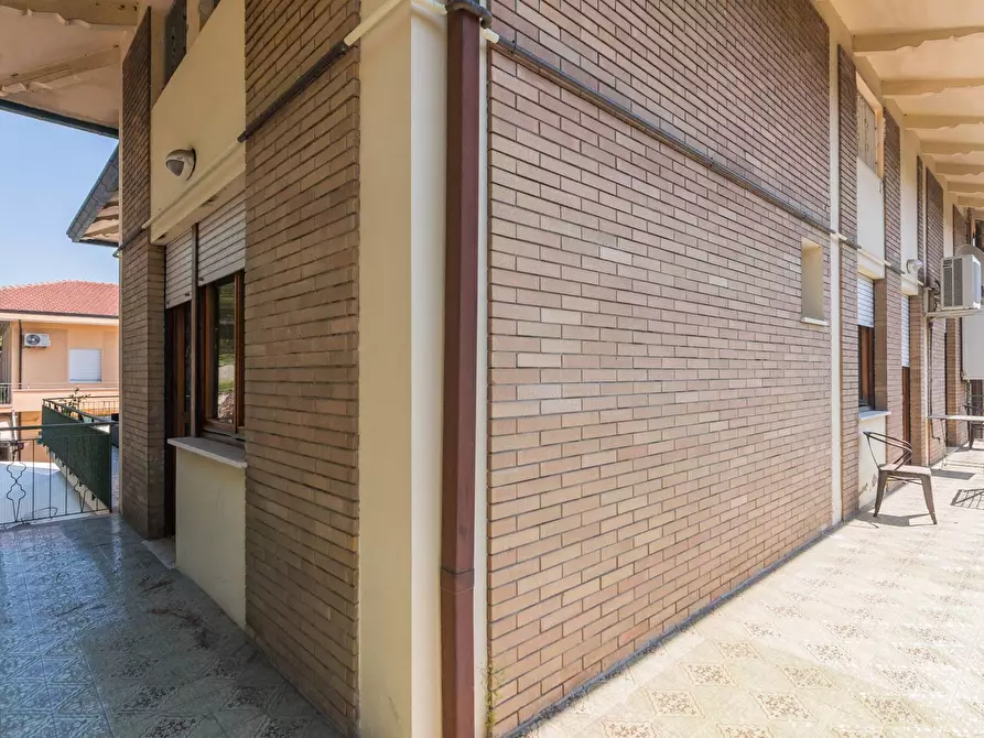 Immagine 20 di Appartamento in vendita  in Via Camillo Prampolini a Cattolica