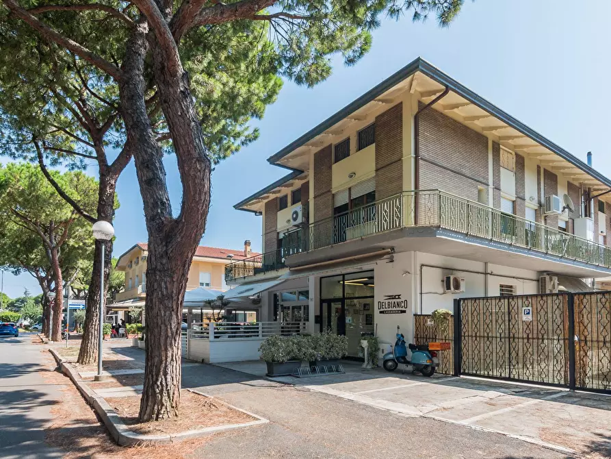 Immagine 24 di Appartamento in vendita  in Via Camillo Prampolini a Cattolica