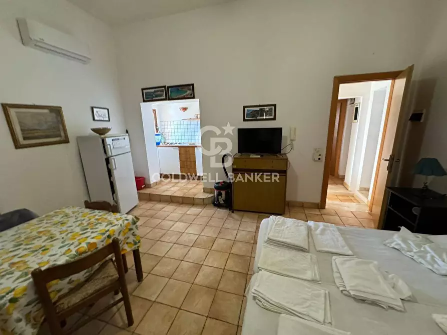 Immagine 10 di Palazzo in vendita  in via Ludovico Ariosto 15 a Lampedusa E Linosa