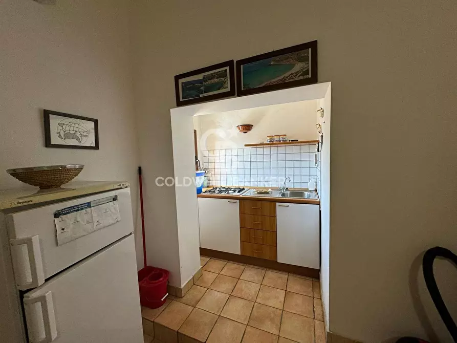 Immagine 11 di Palazzo in vendita  in via Ludovico Ariosto 15 a Lampedusa E Linosa