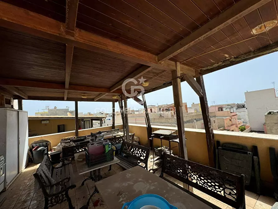 Immagine 19 di Palazzo in vendita  in via Ludovico Ariosto 15 a Lampedusa E Linosa