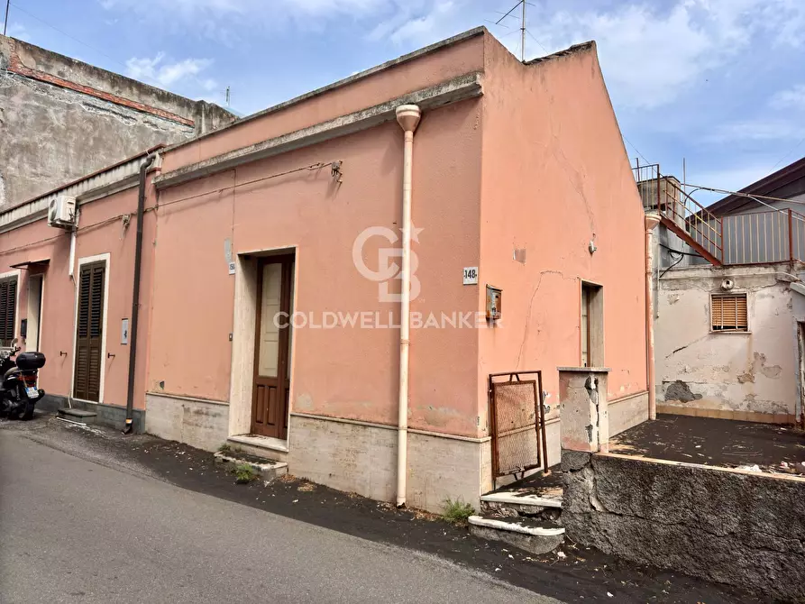 Immagine 1 di Villa in vendita  in via Canale Torto 150 a Acireale