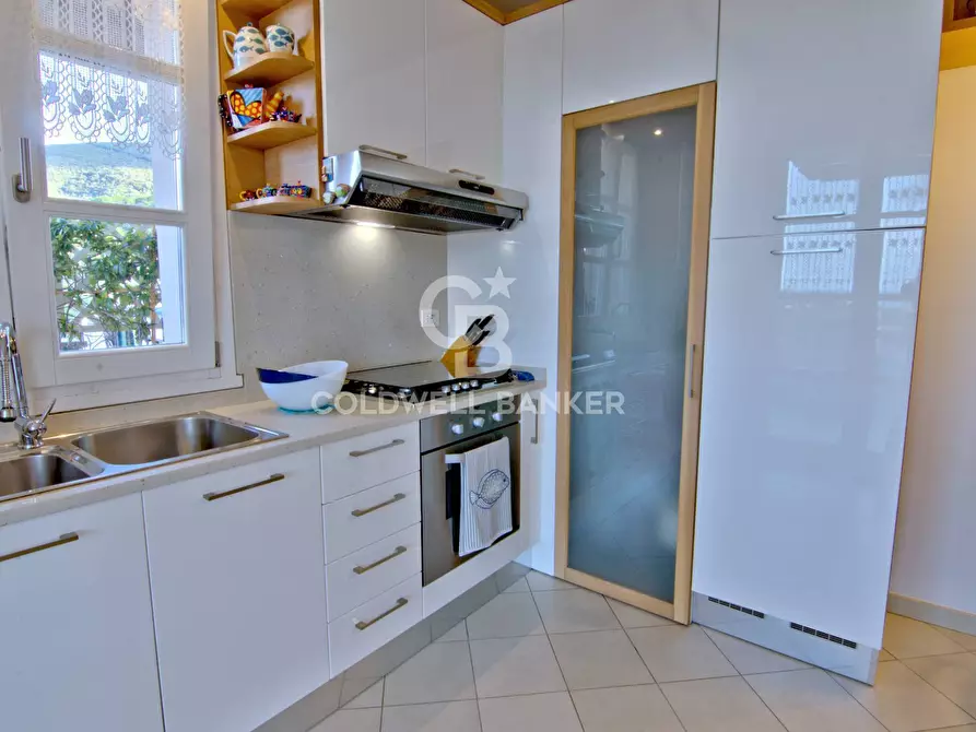 Immagine 11 di Appartamento in vendita  in Loc. La Vecchia a Marciana Marina