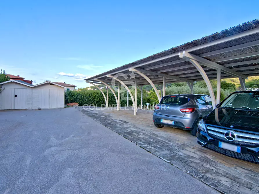 Immagine 27 di Appartamento in vendita  in Loc. La Vecchia a Marciana Marina