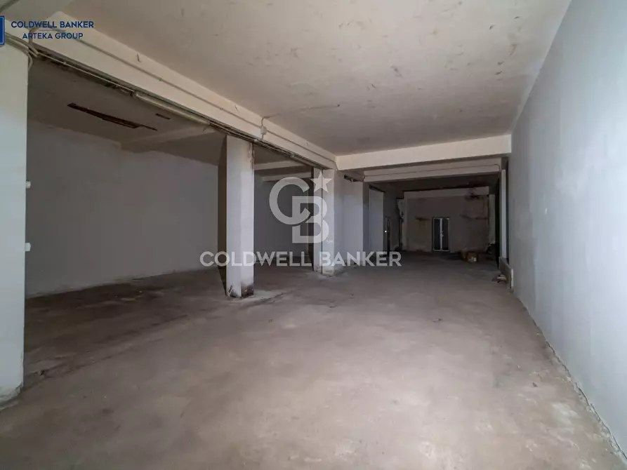 Immagine 5 di Locale commerciale in affitto  in via Umberto 16 a Santa Venerina