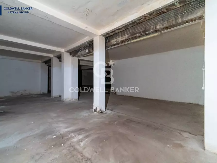 Immagine 6 di Locale commerciale in affitto  in via Umberto 16 a Santa Venerina