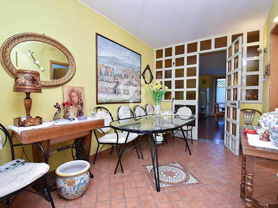 Immagine 1 di Villetta a schiera in vendita  in Via Giuseppe Patanè 26 a Giarre