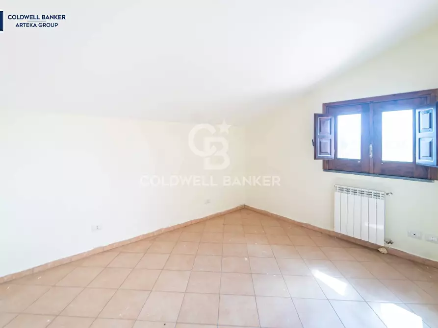 Immagine 34 di Villa in vendita  in Via Salvador Allende 5 a Zafferana Etnea