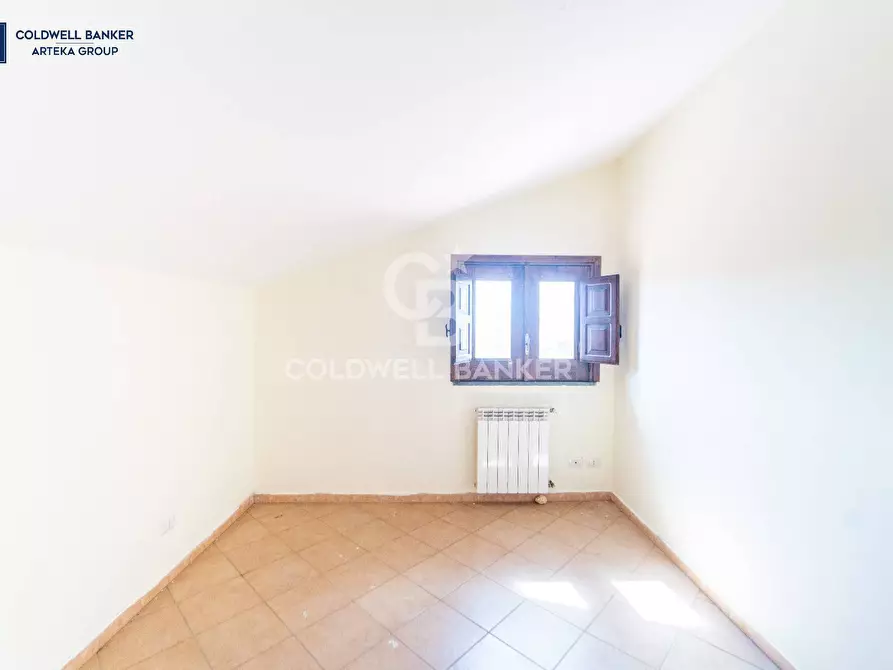 Immagine 35 di Villa in vendita  in Via Salvador Allende 5 a Zafferana Etnea