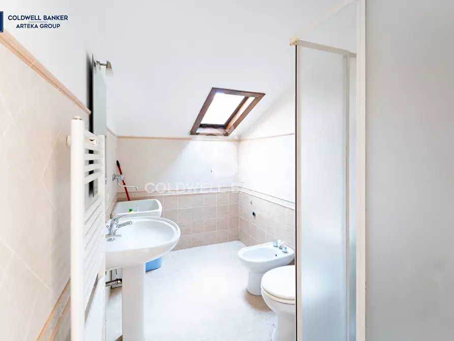 Immagine 36 di Villa in vendita  in Via Salvador Allende 5 a Zafferana Etnea