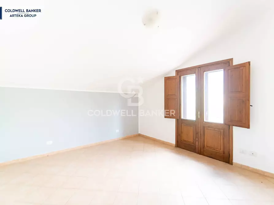 Immagine 37 di Villa in vendita  in Via Salvador Allende 5 a Zafferana Etnea