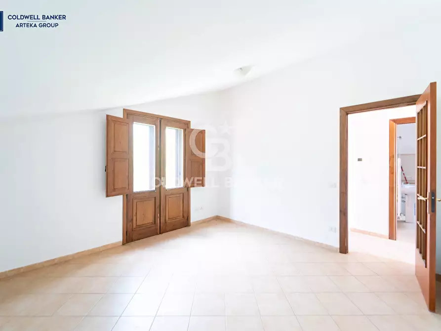 Immagine 39 di Villa in vendita  in Via Salvador Allende 5 a Zafferana Etnea