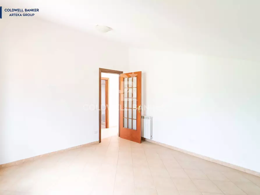 Immagine 40 di Villa in vendita  in Via Salvador Allende 5 a Zafferana Etnea