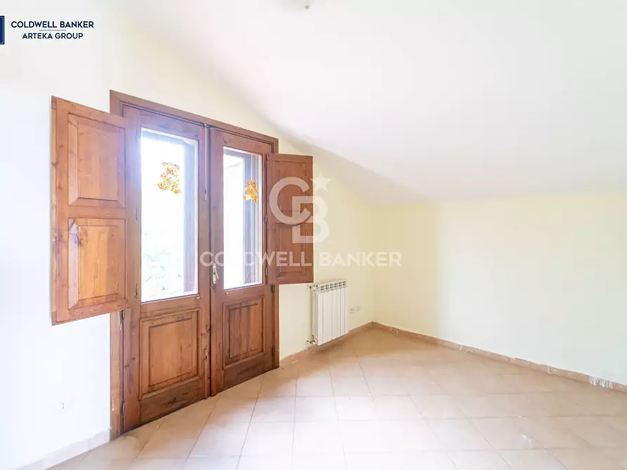 Immagine 41 di Villa in vendita  in Via Salvador Allende 5 a Zafferana Etnea