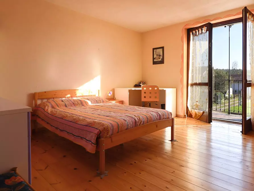 Immagine 23 di Villa in vendita  in Via Valle San Lorenzo 60/a a Santo Stefano Roero