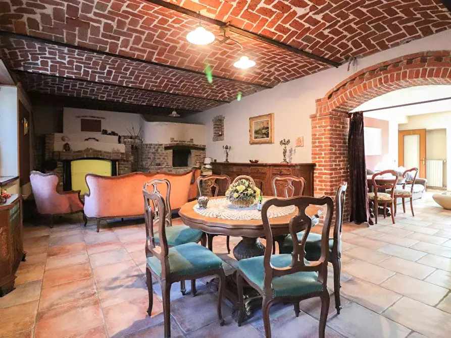 Immagine 7 di Villa in vendita  in Via Valle San Lorenzo 60/a a Santo Stefano Roero