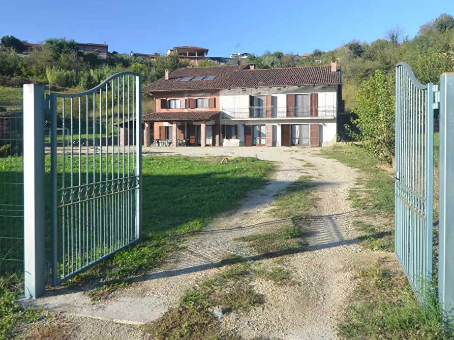 Immagine 37 di Villa in vendita  in Via Valle San Lorenzo 60/a a Santo Stefano Roero