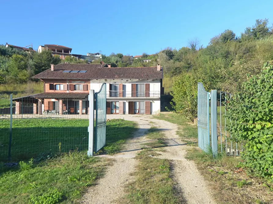 Immagine 35 di Villa in vendita  in Via Valle San Lorenzo 60/a a Santo Stefano Roero