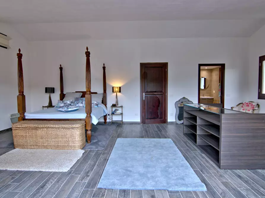 Immagine 42 di Villa in vendita  in Via della Pruniccia a Campo Nell'elba