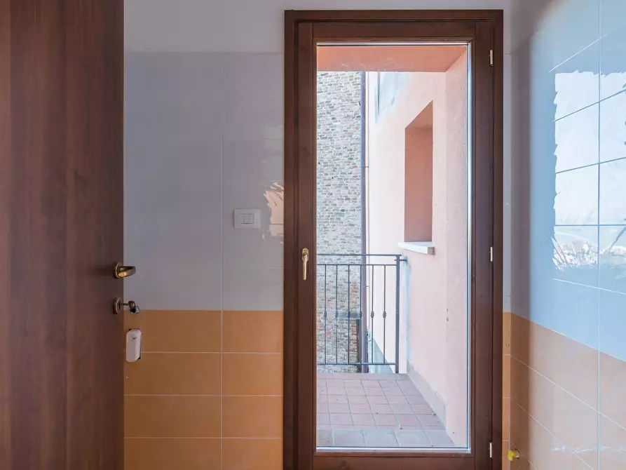 Immagine 10 di Appartamento in vendita  in Via Piazza Maggiore a Mondaino