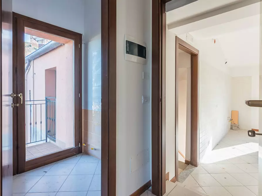 Immagine 14 di Appartamento in vendita  in Via Piazza Maggiore a Mondaino