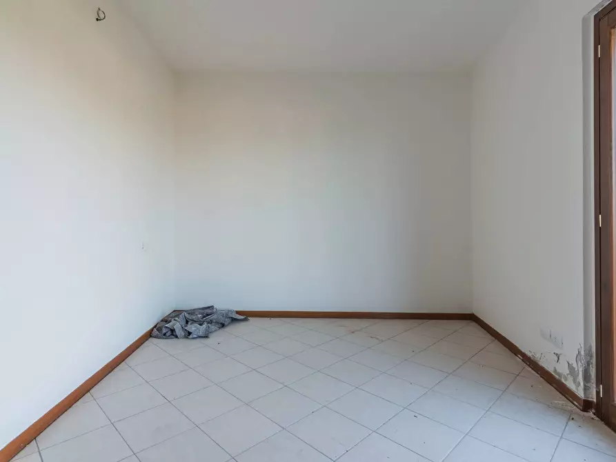 Immagine 17 di Appartamento in vendita  in Via Piazza Maggiore a Mondaino