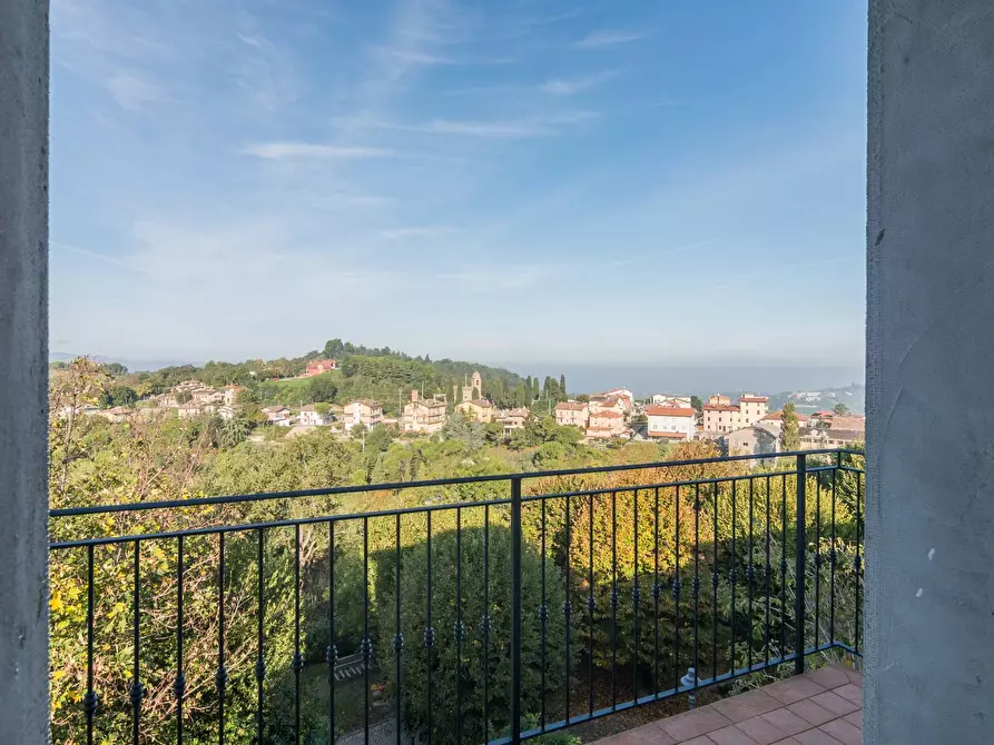 Immagine 19 di Appartamento in vendita  in Via Piazza Maggiore a Mondaino