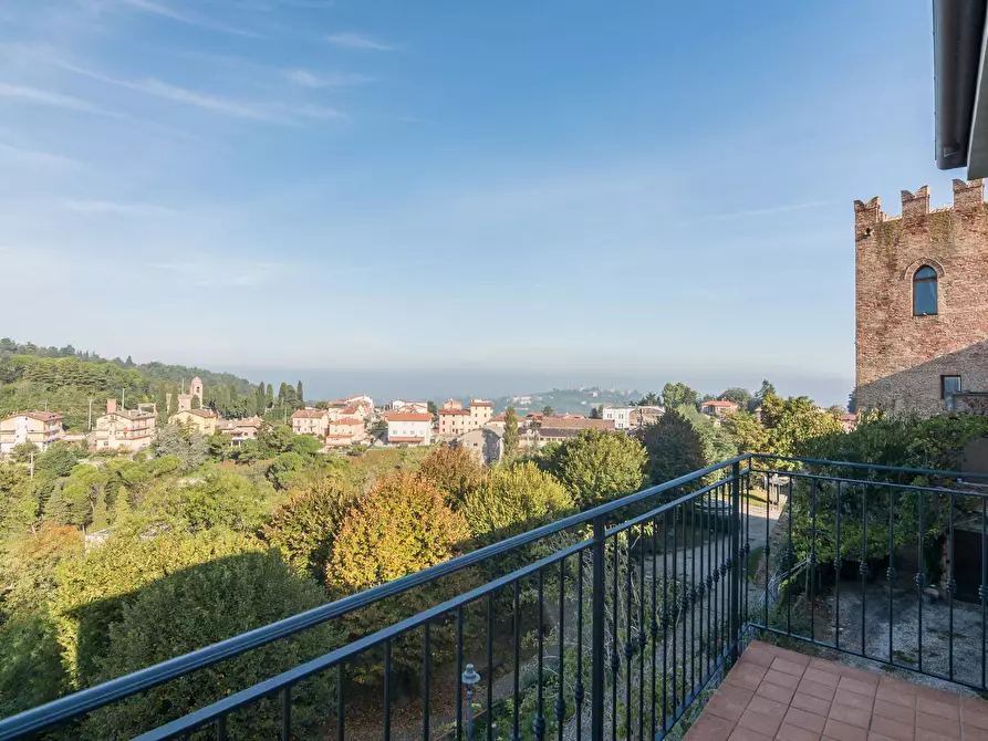 Immagine 20 di Appartamento in vendita  in Via Piazza Maggiore a Mondaino