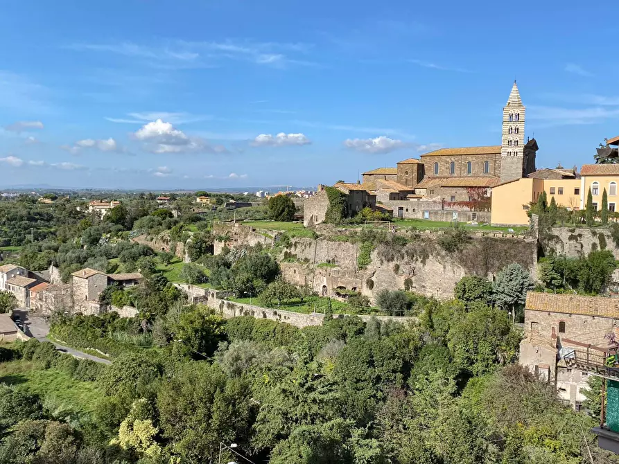 Immagine 1 di Appartamento in vendita  in Via Scotolatori a Viterbo