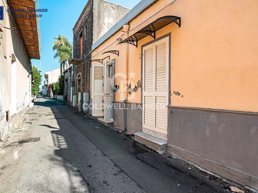 Immagine 1 di Casa indipendente in vendita  in VIA GORIZIA 18 a Acireale