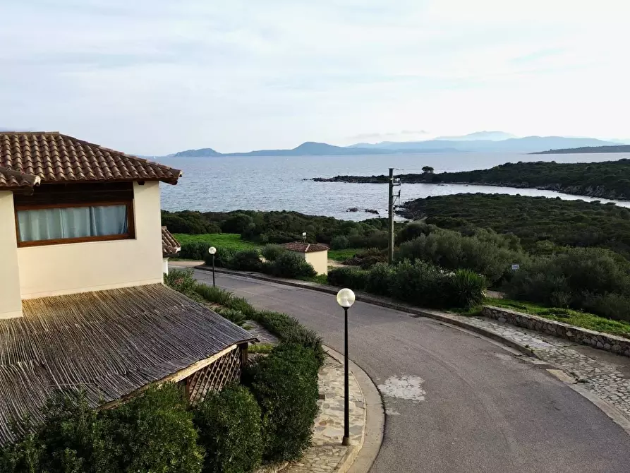 Immagine 1 di Villetta a schiera in vendita  in CALA DELFINO Golfo Aranci Spiaggia Bianca 2 a Aggius