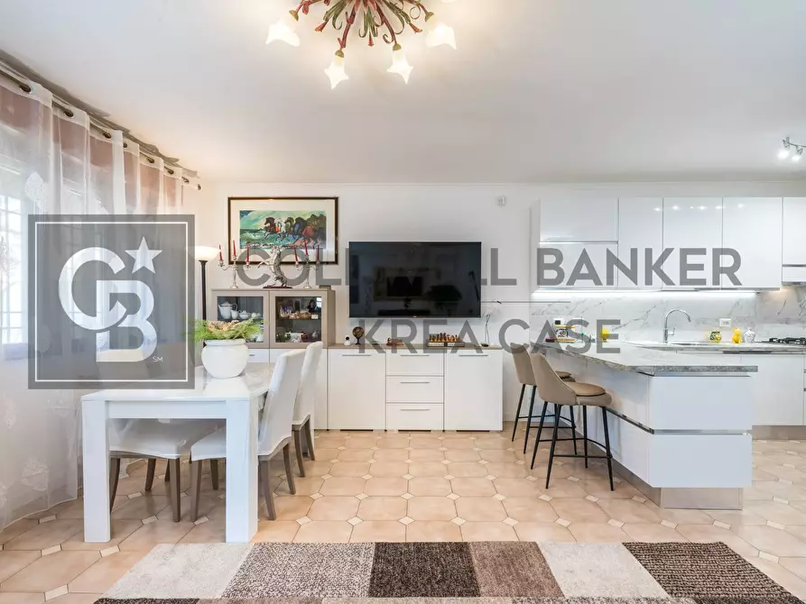 Immagine 2 di Villetta a schiera in vendita  in Via Bruxelles 73 a Ciampino