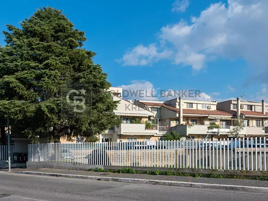 Immagine 23 di Villetta a schiera in vendita  in Via Bruxelles 73 a Ciampino