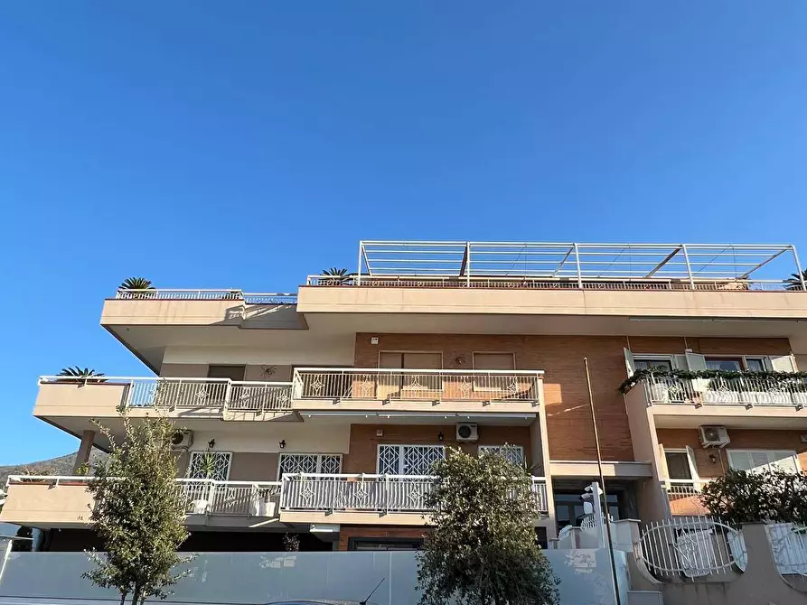 Immagine 12 di Attico in vendita  in via caroseli a San Sebastiano Al Vesuvio