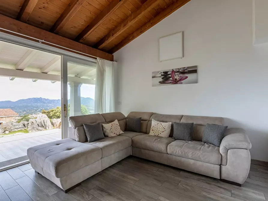 Immagine 22 di Villa in vendita  in Via Casagliana snc a Olbia