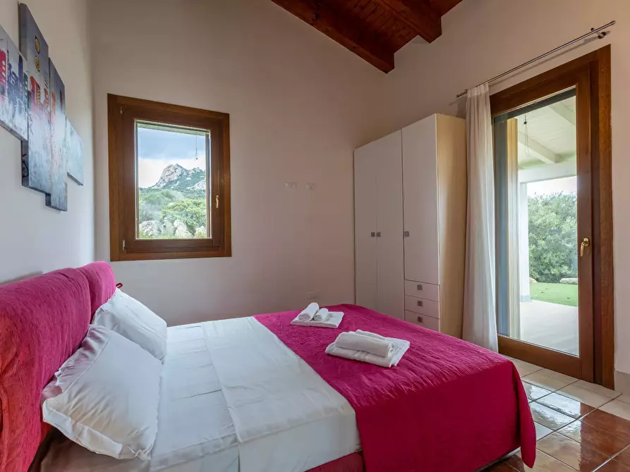 Immagine 29 di Villa in vendita  in Via Casagliana snc a Olbia