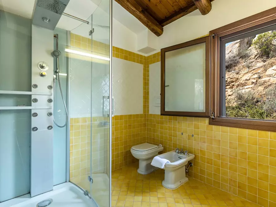 Immagine 22 di Villa in vendita  in VIA Casagliana s.n.c. a Olbia