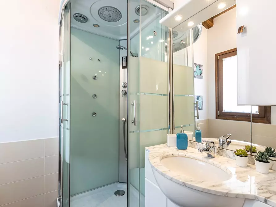 Immagine 28 di Villa in vendita  in VIA Casagliana s.n.c. a Olbia