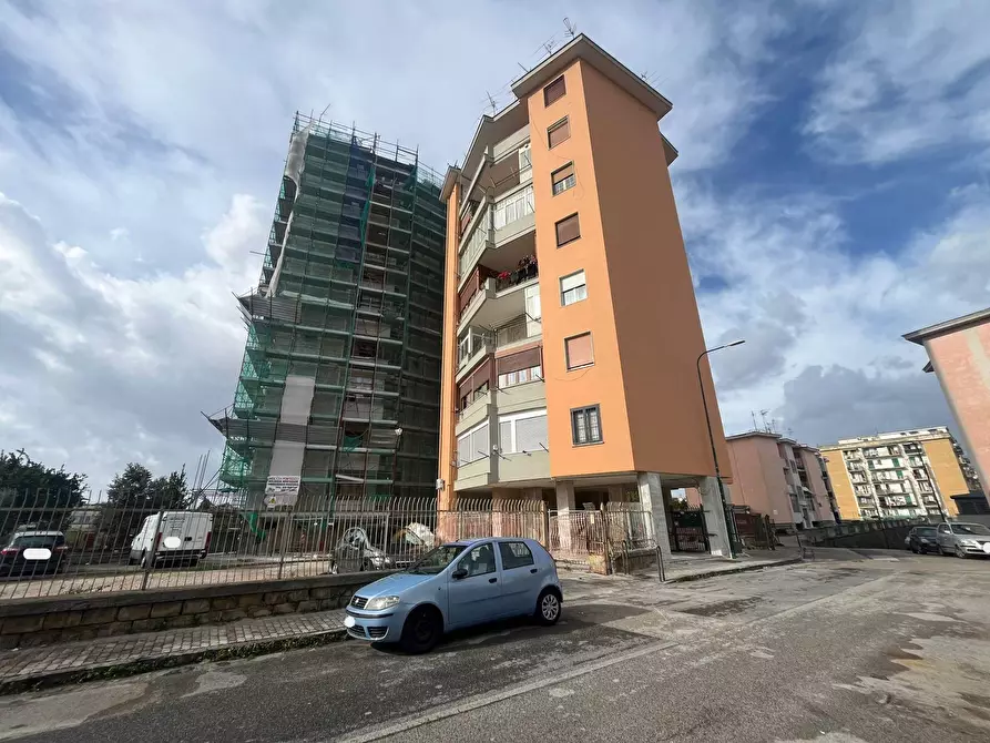 Immagine 1 di Appartamento in vendita  in nuovo santa rosa a Napoli