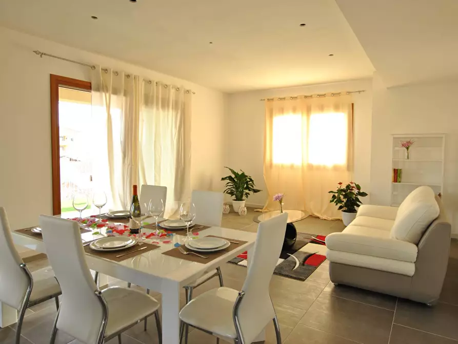 Immagine 6 di Attico in vendita  in Corso Umberto 183 a Olbia