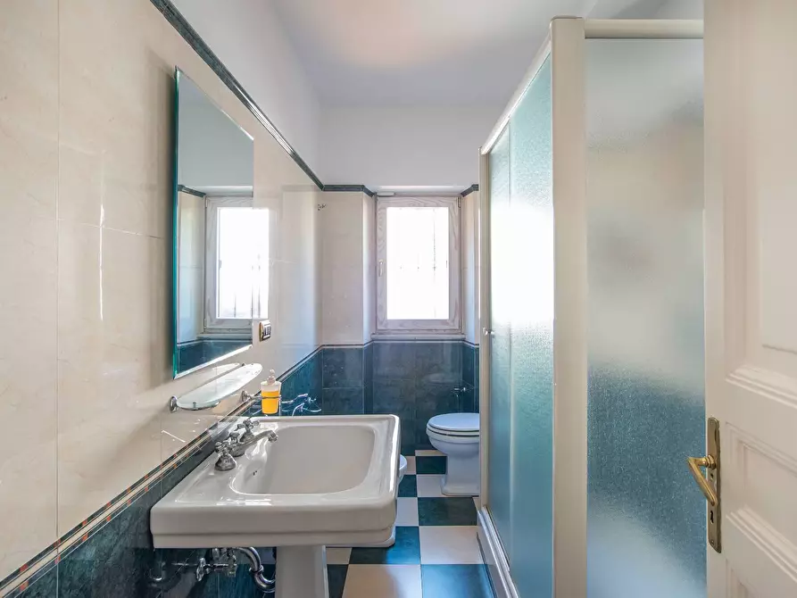 Immagine 55 di Villa in vendita  in Via di Villa Pepoli 8 a Roma