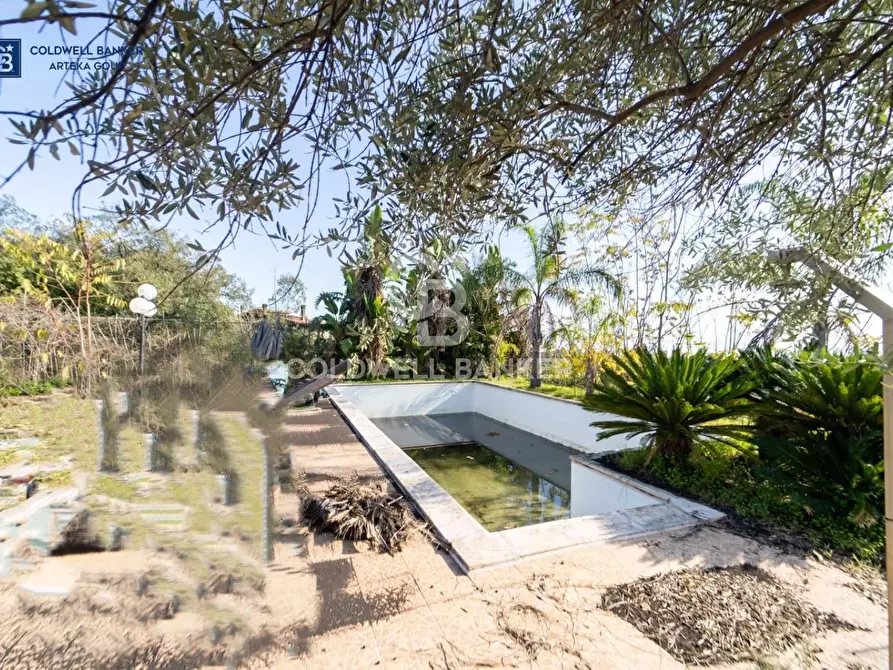 Immagine 23 di Villa in vendita  in via della regione a Giarre