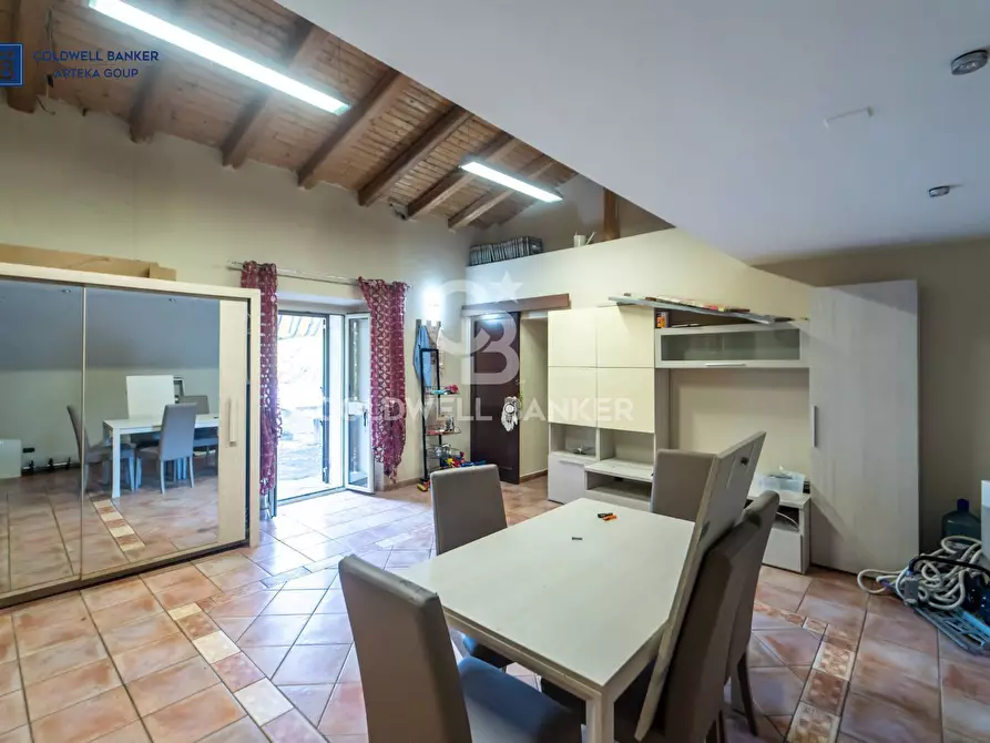 Immagine 50 di Villa in vendita  in via della regione a Giarre