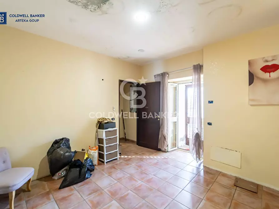 Immagine 53 di Villa in vendita  in via della regione a Giarre