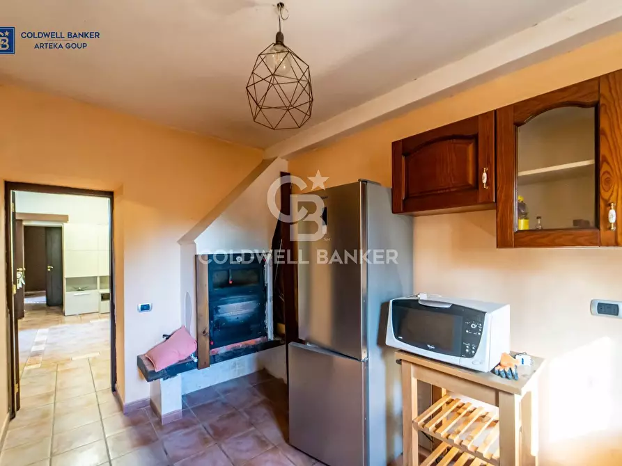 Immagine 56 di Villa in vendita  in via della regione a Giarre