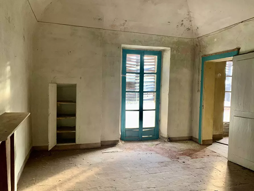 Immagine 17 di Palazzo in vendita  in Via Giolitti 4 a Mondovì